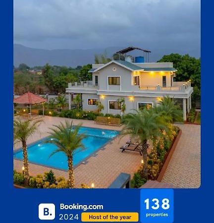 Ekostay Gold Palm Estate I Cricket Turf I Rain Dance I 2 Acre Property Karjat Buitenkant foto