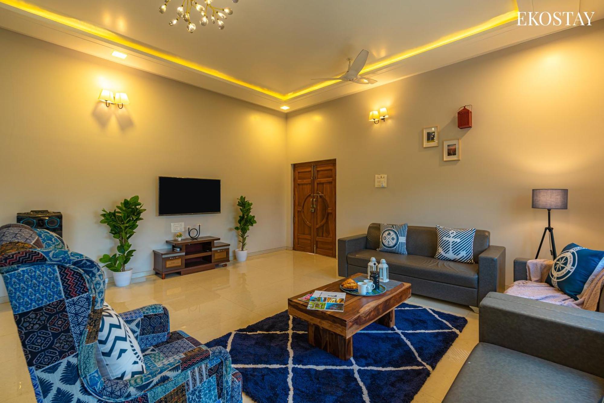 Ekostay Gold Palm Estate I Cricket Turf I Rain Dance I 2 Acre Property Karjat Buitenkant foto